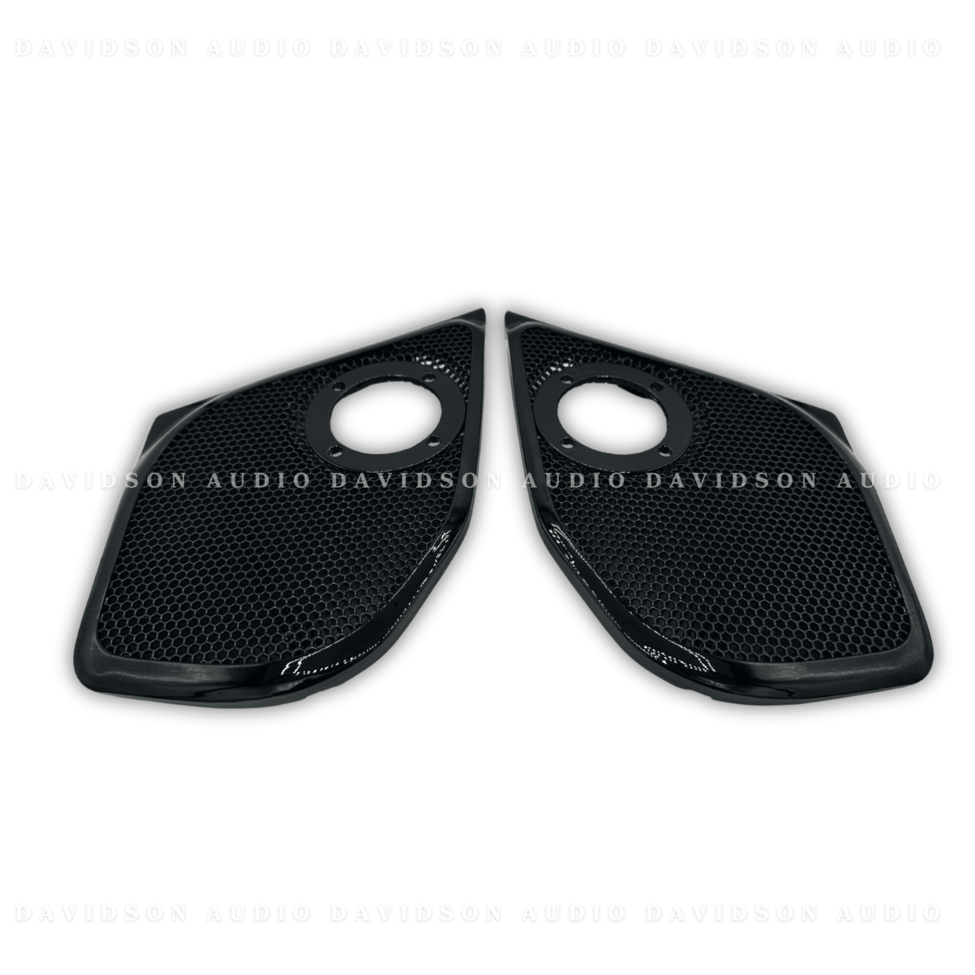 Speed Rings 23.5+ Harley Davidson Road Glide Grills w/Horn